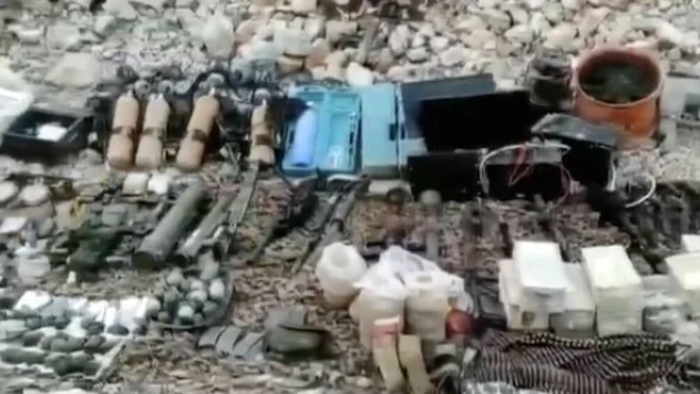 PKK'nın 120 metre mağarası çökertildi