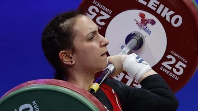 Şaziye Erdoğan Avrupa'da göğsümüzü kabarttı