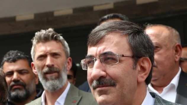 TBMM Plan ve Bütçe Komisyonu Başkanı Yılmaz Bingöl'de bayramlaştı