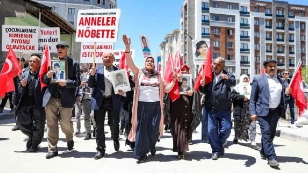 Van'da evlat nöbeti devam ediyor!