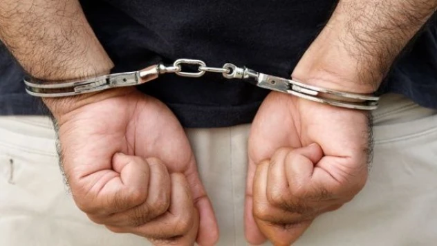 Van'da Motorlu Taşıtlar Sınavı'nda kopya çekmeye çalışanlar yakalandı