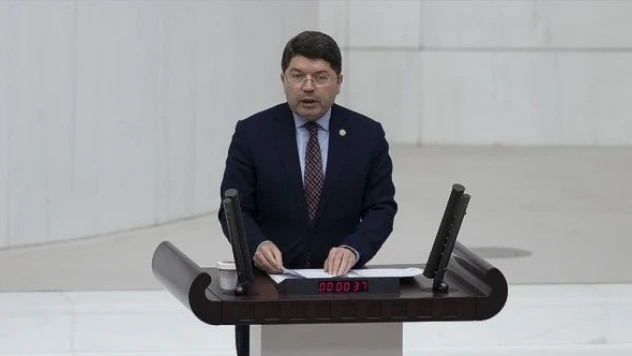 Yılmaz Tunç, AK Parti TBMM Grup Başkanvekili seçildi