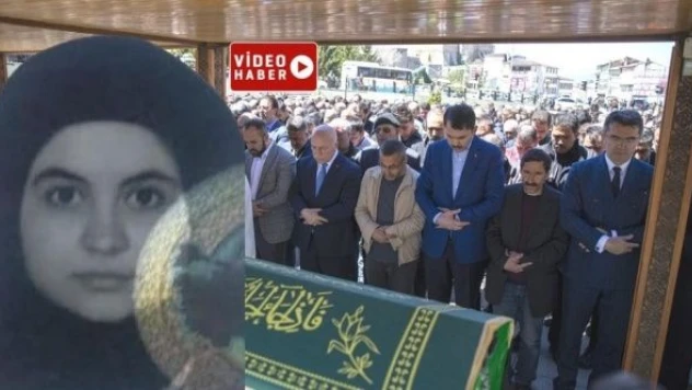 Zeynep Bağrıyanık da uğurlandı... Bakan Kurum talihsiz kızın tabutunu omuzladı