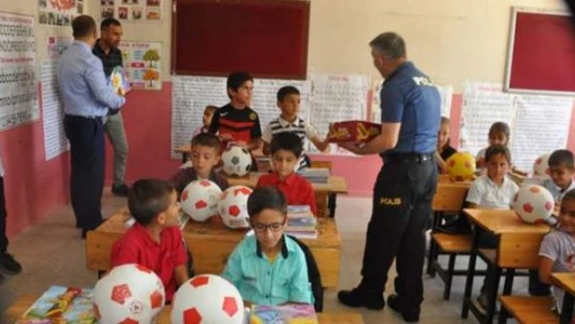 4 ilde karne heyecanı yaşandı