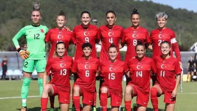 Özel maçta Azerbaycan'ı 2-0 yendik