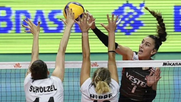 A Milli Kadın Voleybol Takımı, Almanya'yı 3-0 mağlup etti