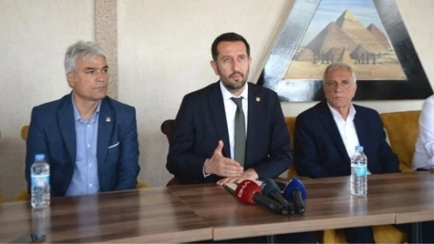 CHP'li vekiller Bingöl'de gazetecilerle buluştu