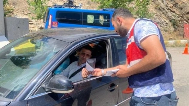 Elazığ'da jandarmadan uyuşturucuyla mücadele etkinliği !