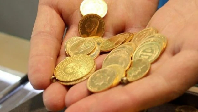 Gram altın bin lira sınırına yaklaştı!