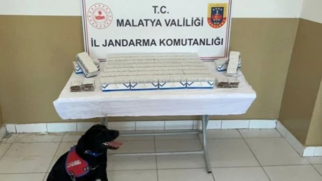 İnternet üzerinden kaçak sigara satarken böyle yakalandı!