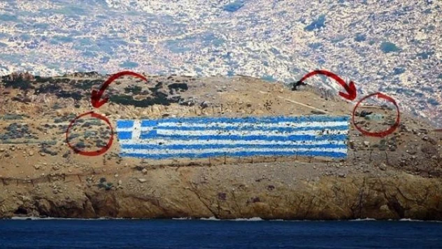 İşte Keçi Adası'ndaki Yunan askerleri ve adaya yerleştirilen silahlar!