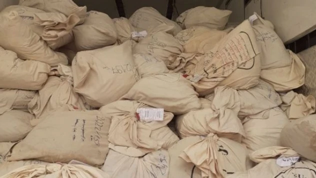 Van'da 4 ton uyuşturucu böyle  imha edildi!