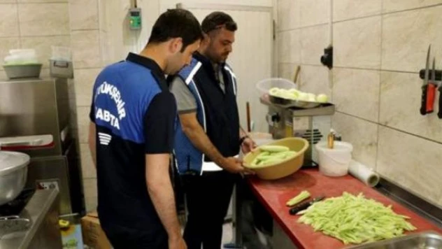 Van'daki lokanta ve restoranlarda denetim gerçekleştirildi