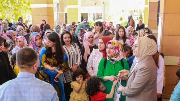 Van'da kitap okuma şenliği düzenlendi