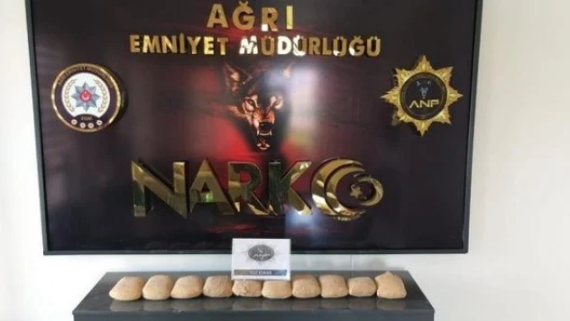 Ağrı'da operasyon! TIR, cam, çuval,esrar