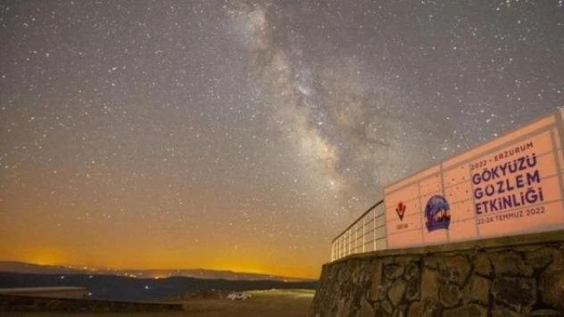 Doğu Anadolu Gözlemevi'nde gece yıldız şöleni yaşandı!