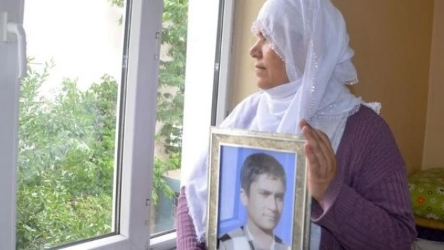 Evlatları dağa kaçırılan Muşlu aileler bayramı buruk geçiriyor