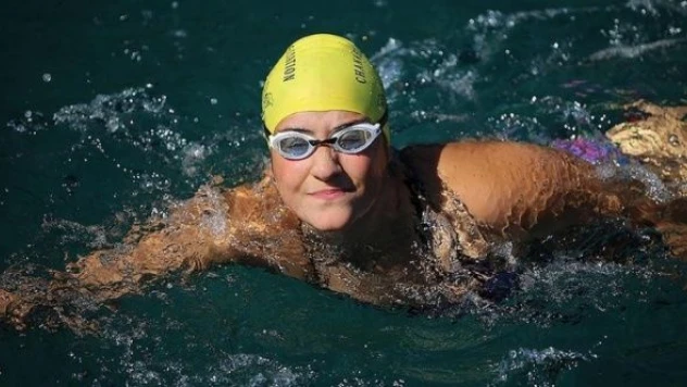 Gururluyuz! Manş'ı geçen en genç kişi hem Türk hem de kadın