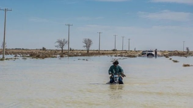 İran'da sel felaketinde 20 kişi hayatını kaybetti