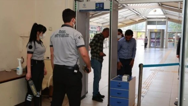 Kapı güvenlik sistemleri hastanelerde uygulanmaya başlandı