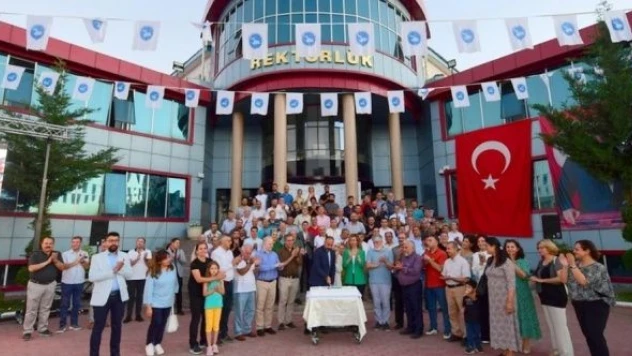 Van Yüzüncü Yıl Üniversitesi 40 yaşında
