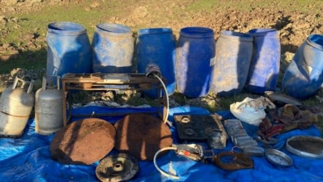 Van'da PKK'lı teröristlere ait malzemeler ele geçirildi