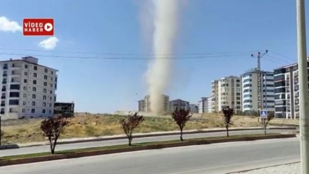Hortum felaketi kameralara böyle yansıdı