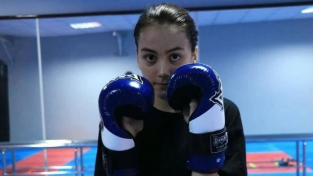 Elazığlı Buse'nin rüyalarını milli forma süslüyor