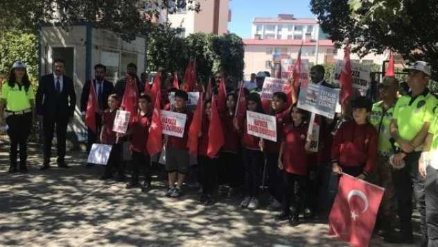 7 ilde 'Yayalara öncelik duruşu, hayata saygı duruşu' etkinliği yapıldı