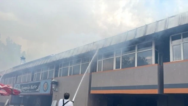 Atatürk Üniversitesi'nde çıkan yangın söndürüldü