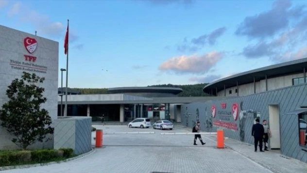 İstanbul'daki TFF binasına silahla ateş açıldı