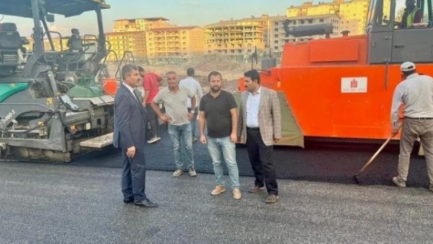 Muş Belediyesinin alt ve üst yapı çalışmaları devam ediyor