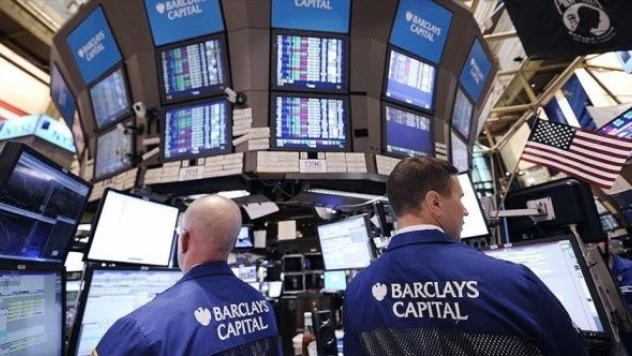 New York borsası düşüşle açıldı