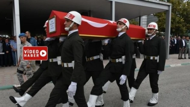 Şehit üsteğmen Erkuş'a son veda