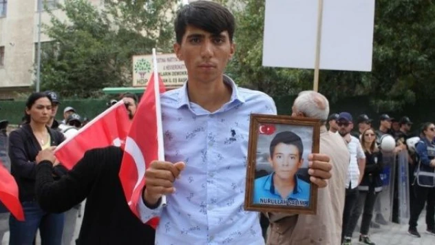 Van'da evlat nöbeti tutan aile sayısı 34'e yükseldi!