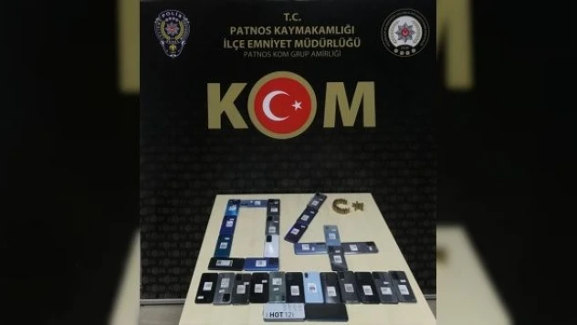 Ağrı'da gümrük kaçağı cep telefonları ele geçirildi
