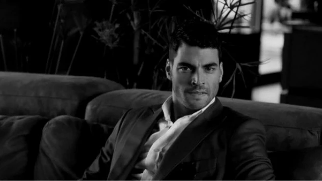 Akın Akınözü instagramı salladı