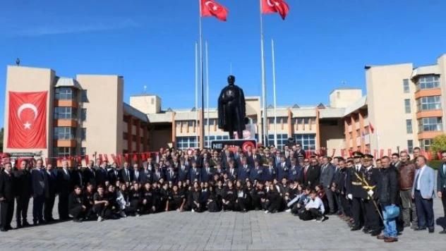 Doğu Anadolu'da 29 Ekim Cumhuriyet Bayramı kutlanıyor
