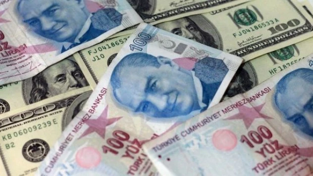 Dolar/TL'den yeni rekor!