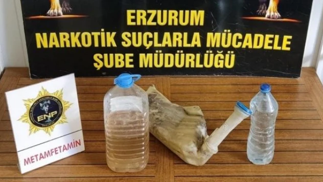 Erzurum'da aracın silecek suyu haznesinden metamfetamin çıktı!