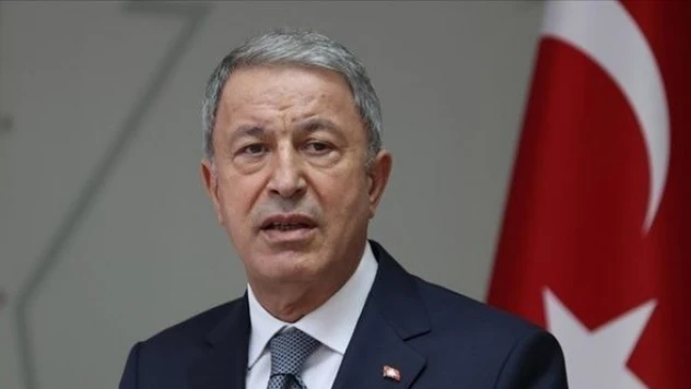 Milli Savunma Bakanı Hulusi Akar'dan İngiltere ziyareti