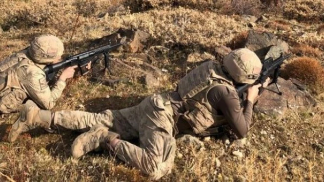 Muş'ta 'Eren Abluka Sonbahar Kış-6 Şehit Jandarma Üsteğmen İsmail Moray Operasyonu' başlatıldı