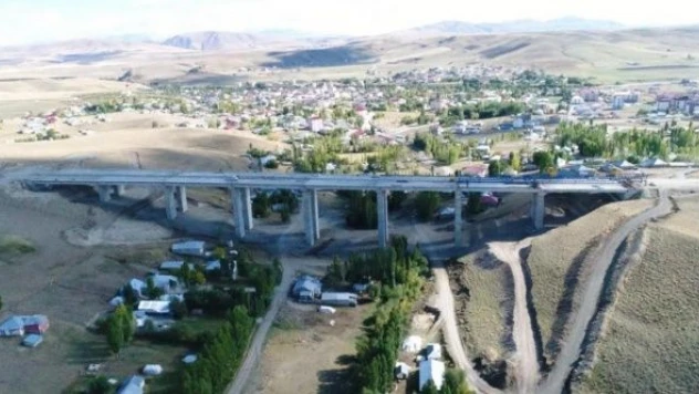 Ağrı'da bölünmüş yol ağı  22 kat arttı