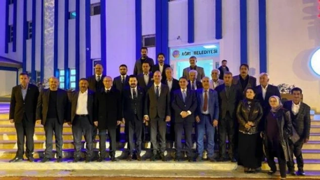 AK Parti Genel Başkan Yardımcısı İleri, Ağrı'da ziyaretlerde bulundu