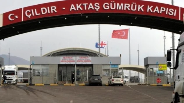 Ardahan sınır kapısında 3 buçuk kilometre TIR kuyruğu