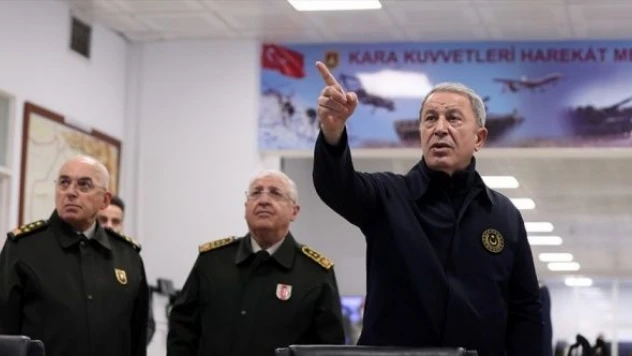 Bakan Akar Pençe Kilit şehitlerinden sonra toplantıda