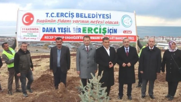 Erciş'te millet bahçesi ve kent ormanı açılışı gerçekleştirildi