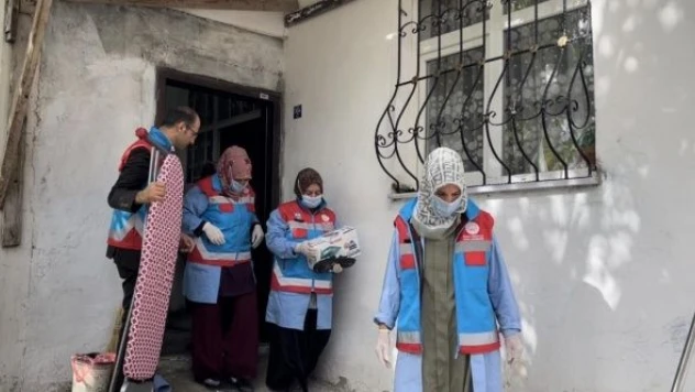 Erzurum'da bakıma muhtaç vatandaşın ihtiyaçları gideriliyor