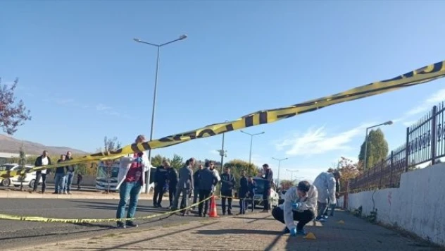 Bingöl'de bıçaklı kavgada ölen lise öğencisi  defnedildi