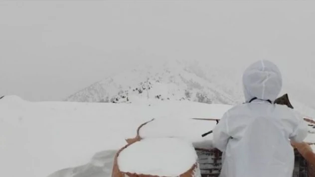 Mehmetçik, zorlu kış şartlarında operasyonlarına devam ediyor